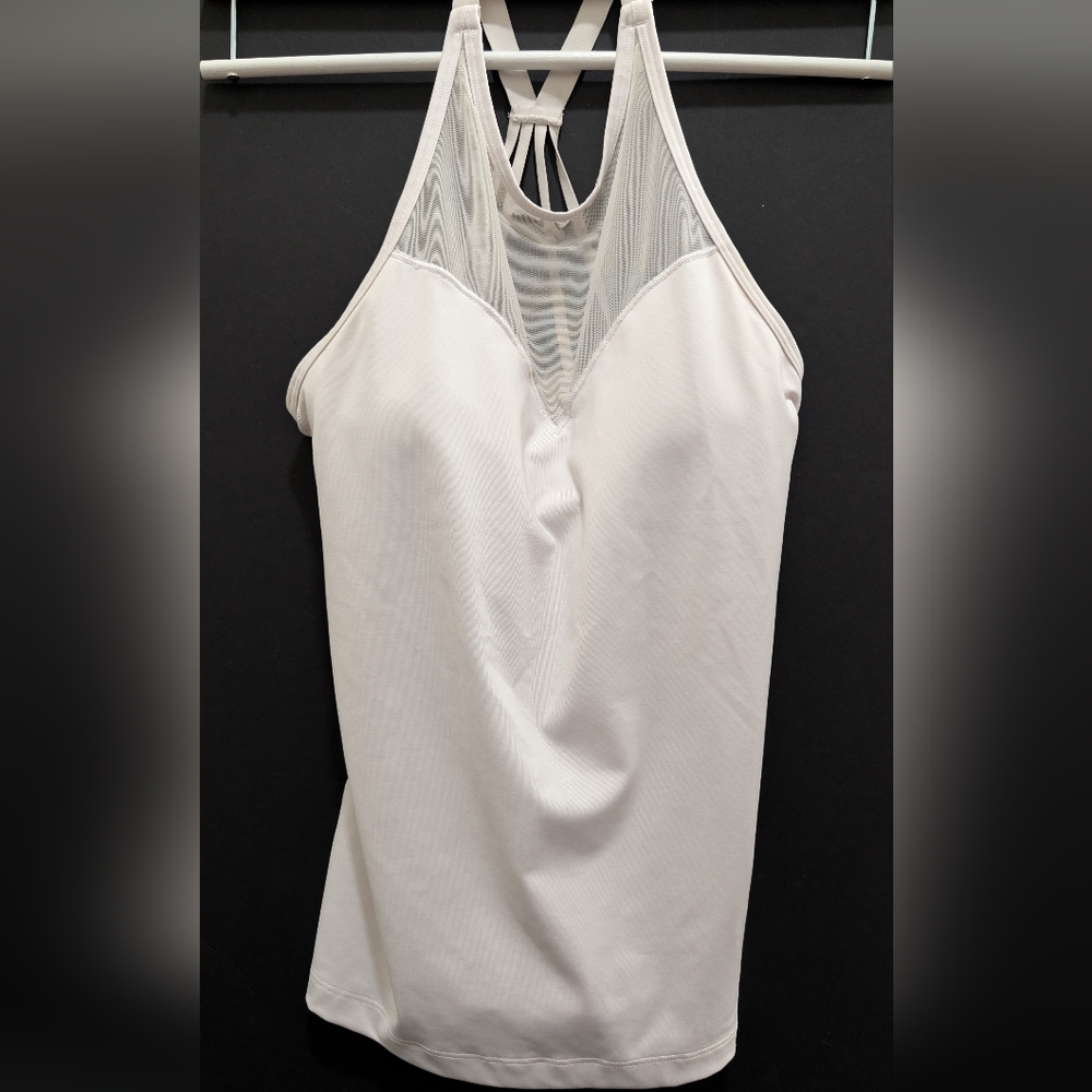 Victoria Sport Yoga Top, White